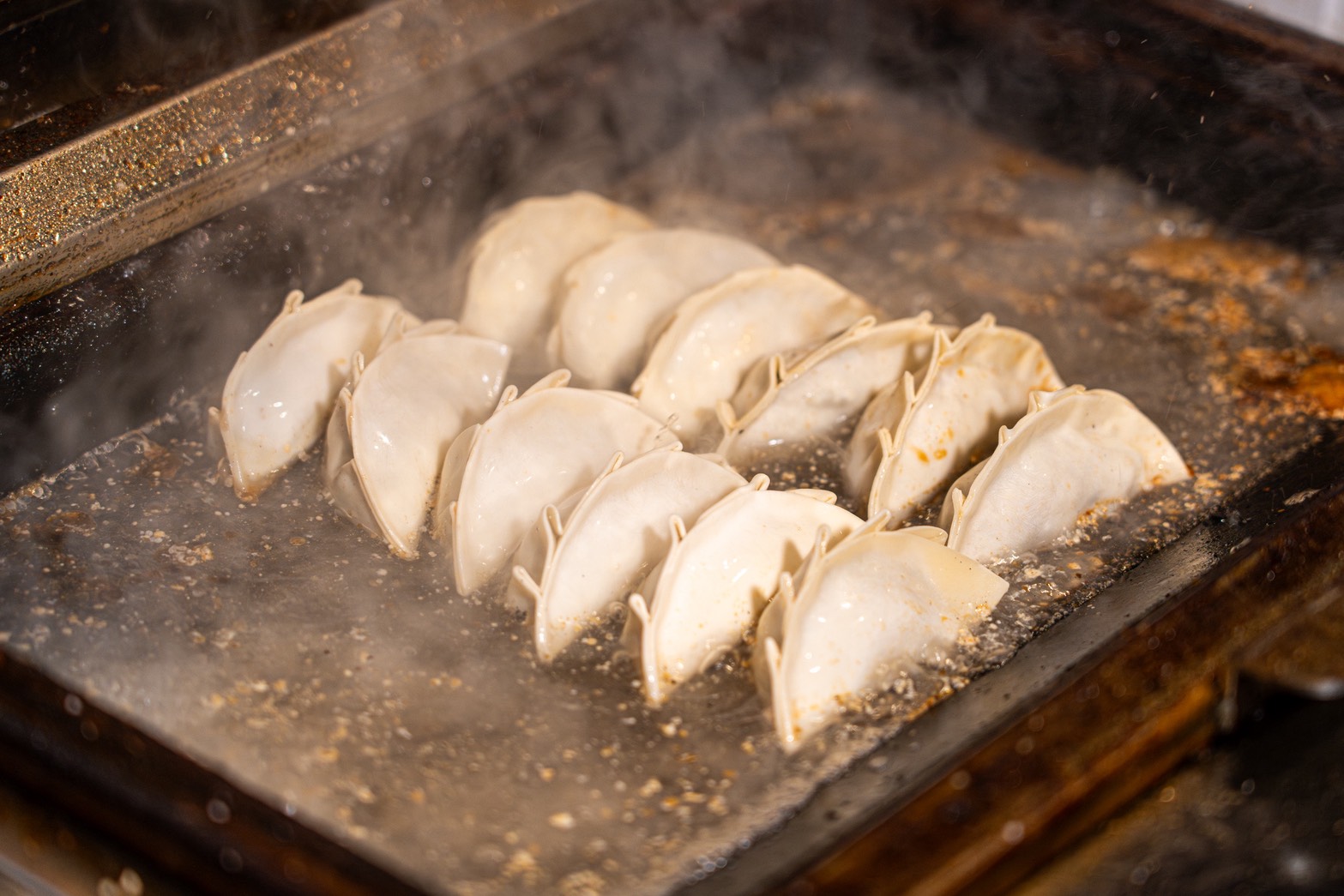 お酒と美味しい料理が自慢！
